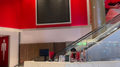 LINE_ALBUM_Indoor(ห้าง) คุณจ้า_๒๔๐๒๐๖_1